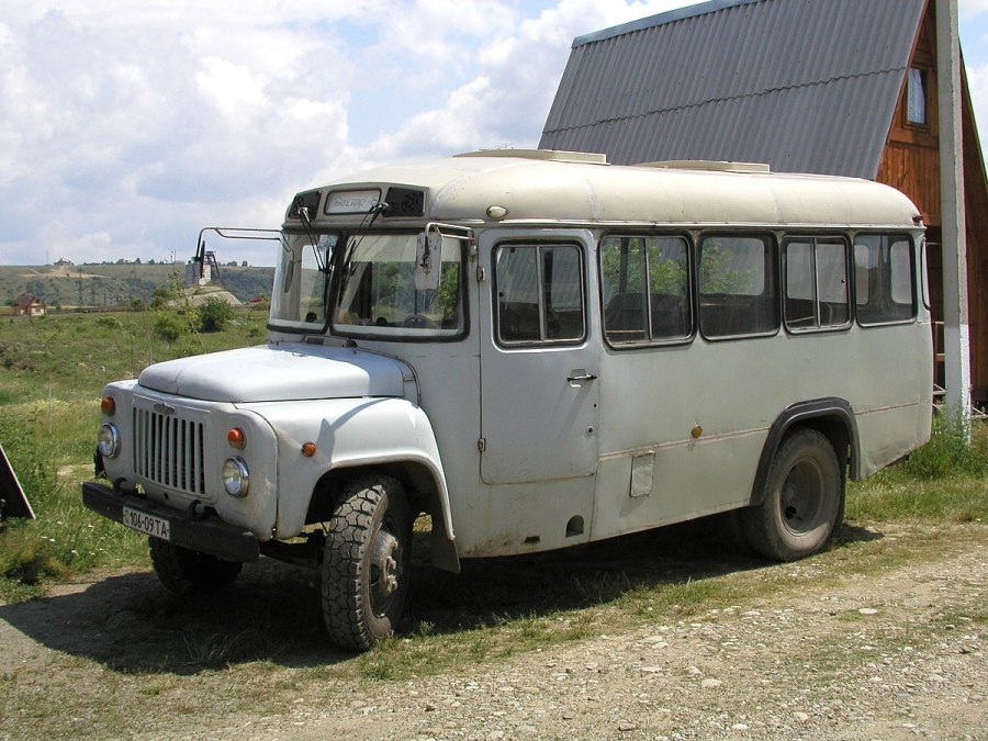 КАВЗ-685, 3270
