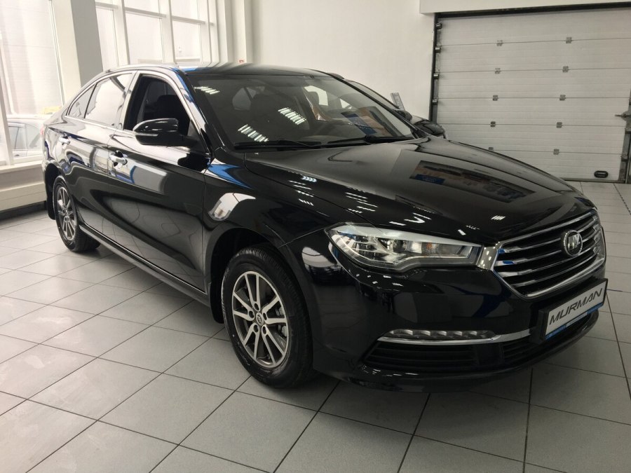 Lifan Murman 820