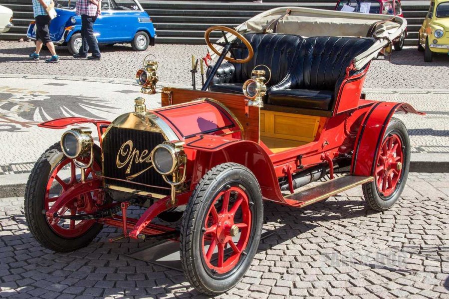 Opel 1 машина