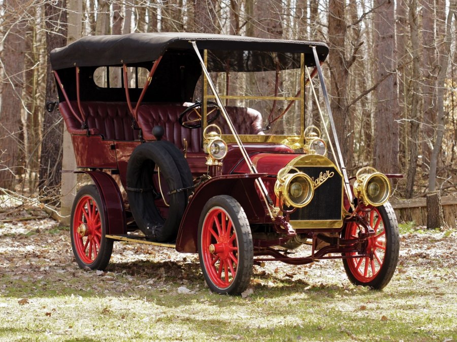 Автомобиль 1907 года