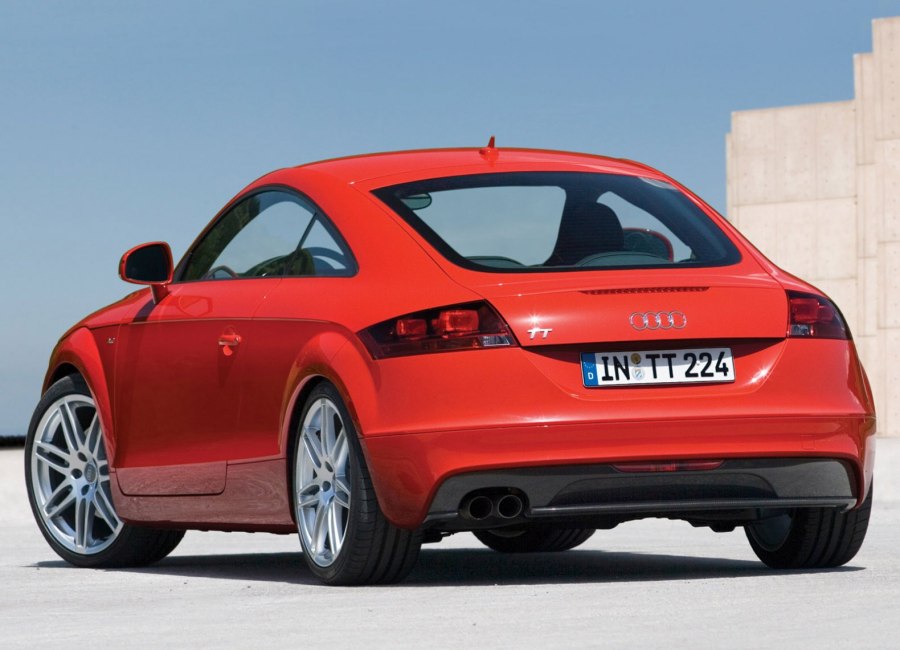 Ауди TT Coupe
