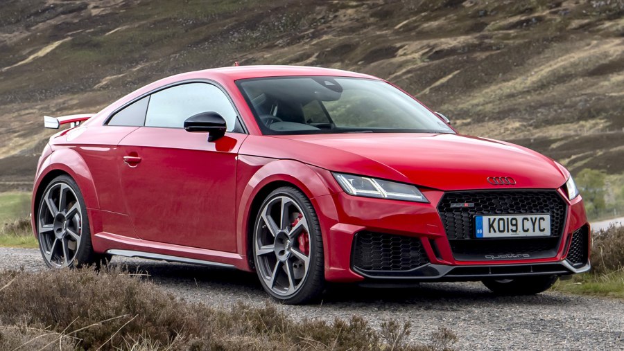Ауди ТТ RS 2019