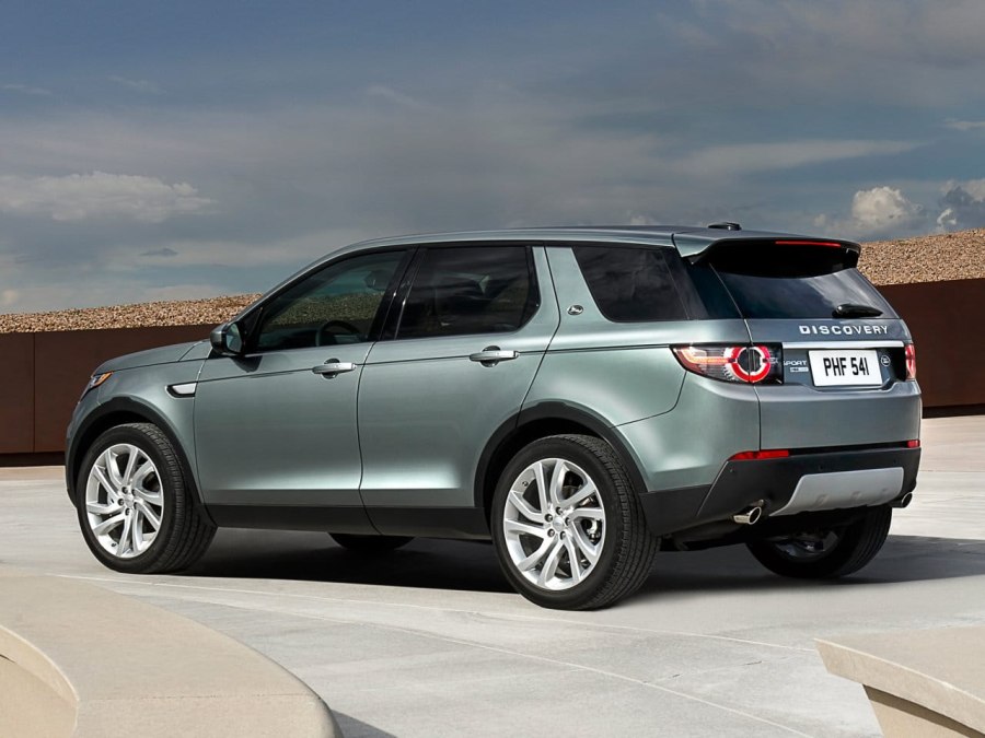 Land Rover Discovery Sport l550