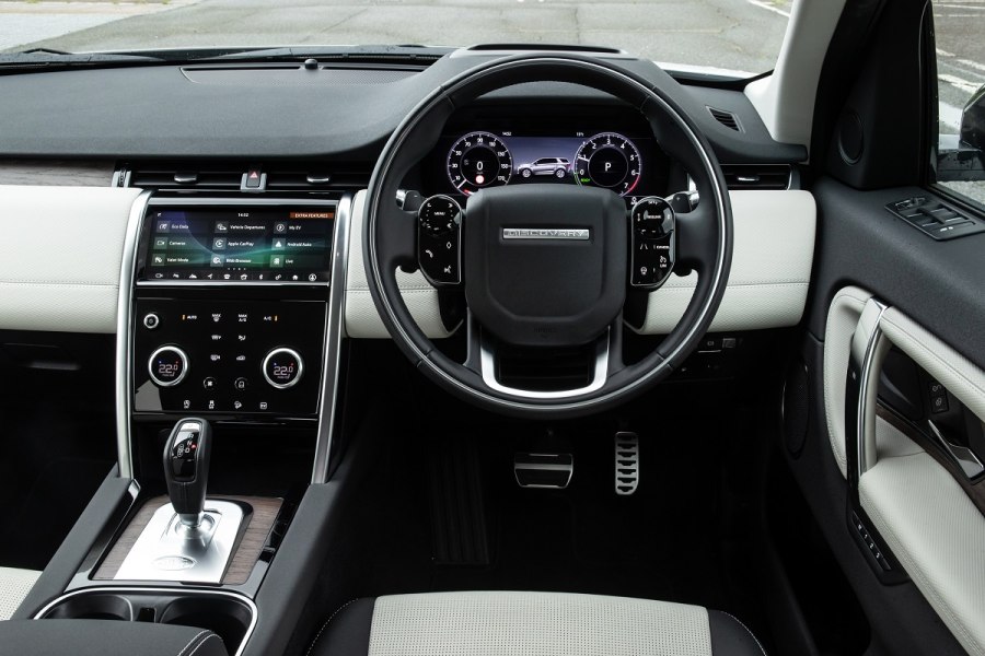 Land Rover Discovery Sport 2022 Interior