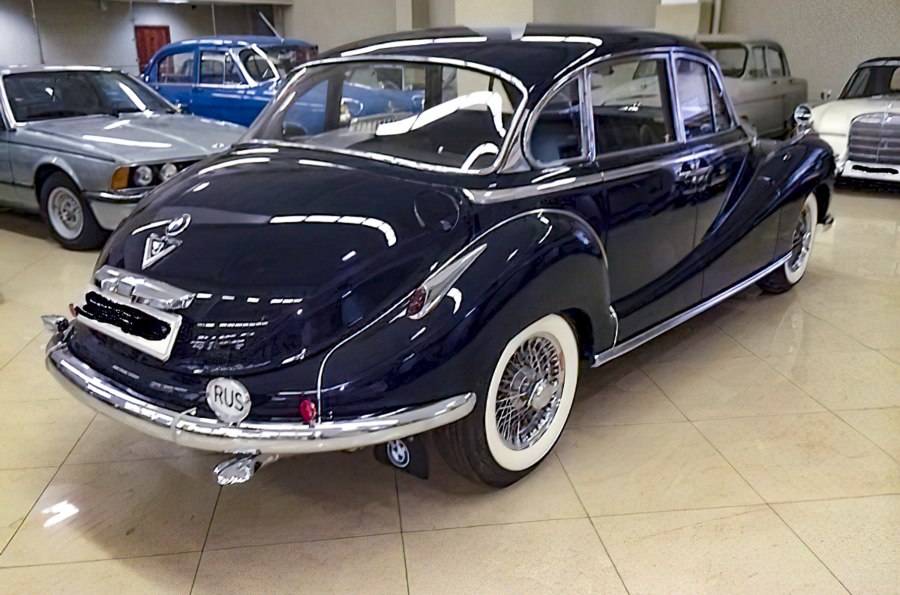Двигатель БМВ 1960 года