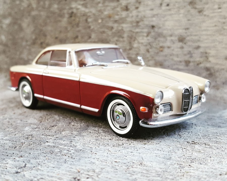 Details cars 1 43