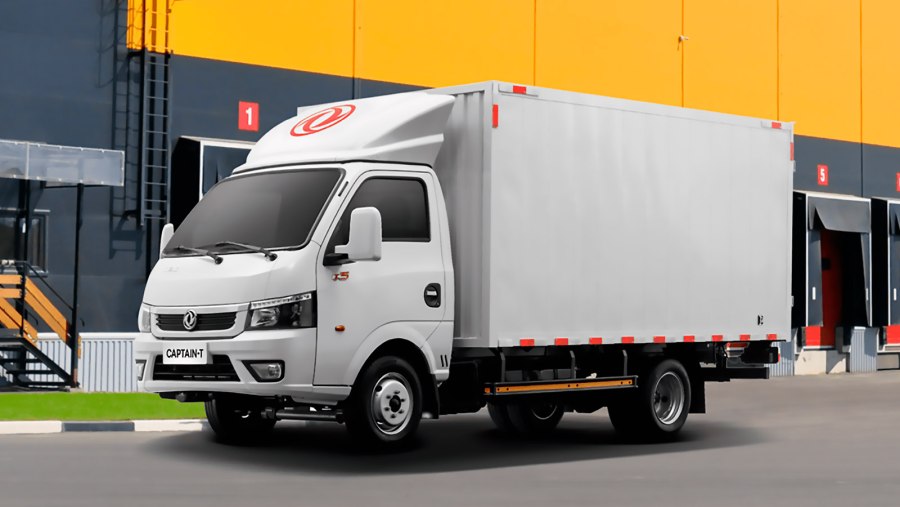 Dongfeng c120 изотермический фургон