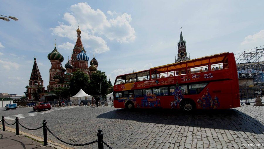 Автобус City Sightseeing Russia