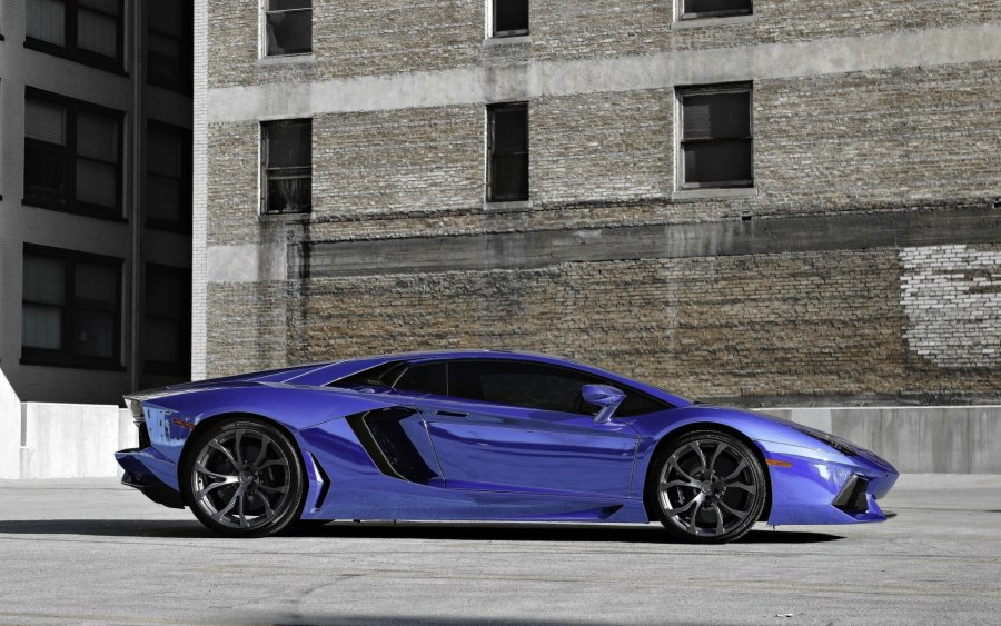 Lamborghini Aventador lp700 синий