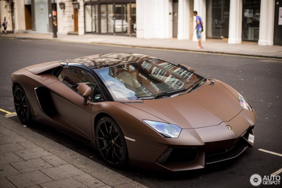 Lamborghini Aventador lp700-4 Grand