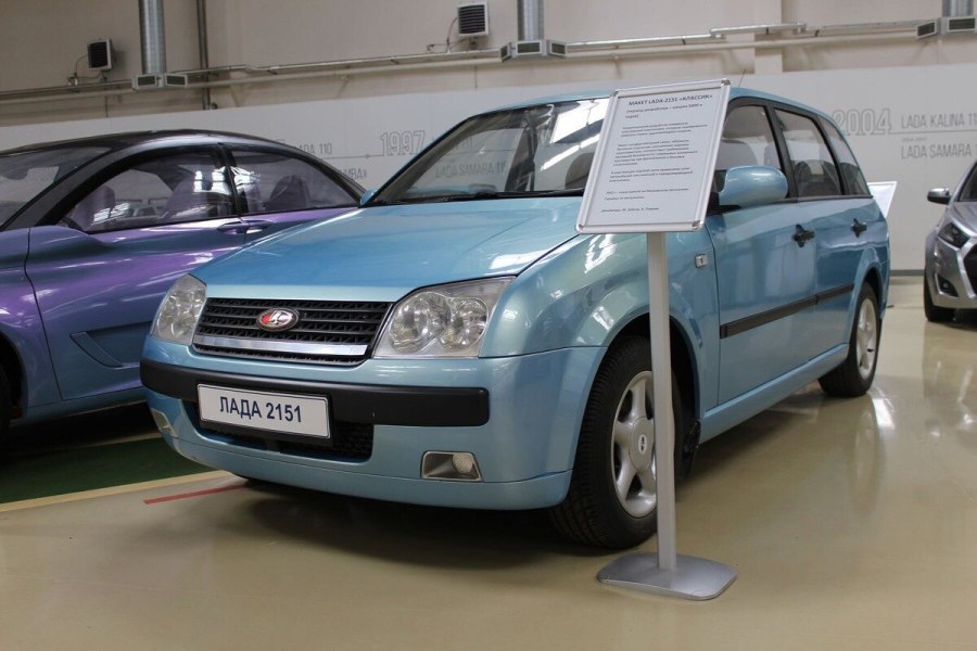 Lada 2151