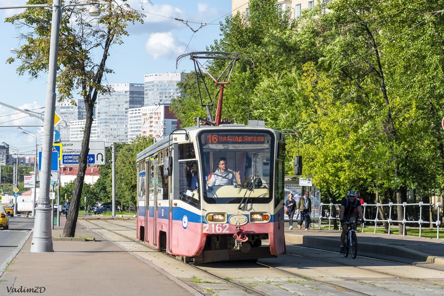 71 619 В Москве
