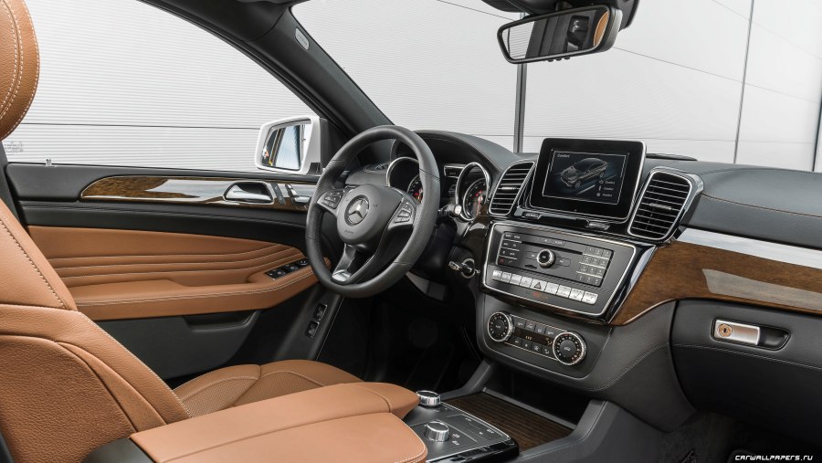 Мерседес GLE 350d интерьер