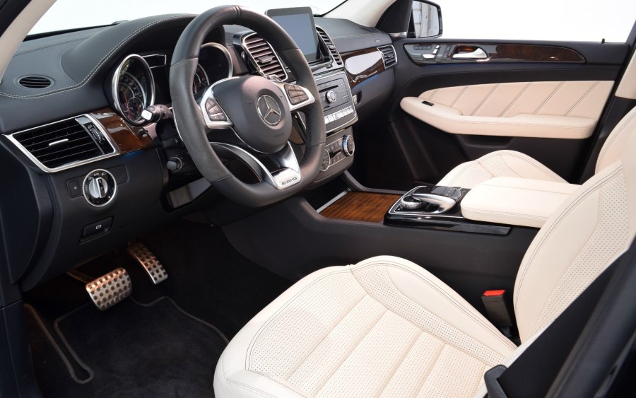 Мерседес GLE 63s салон