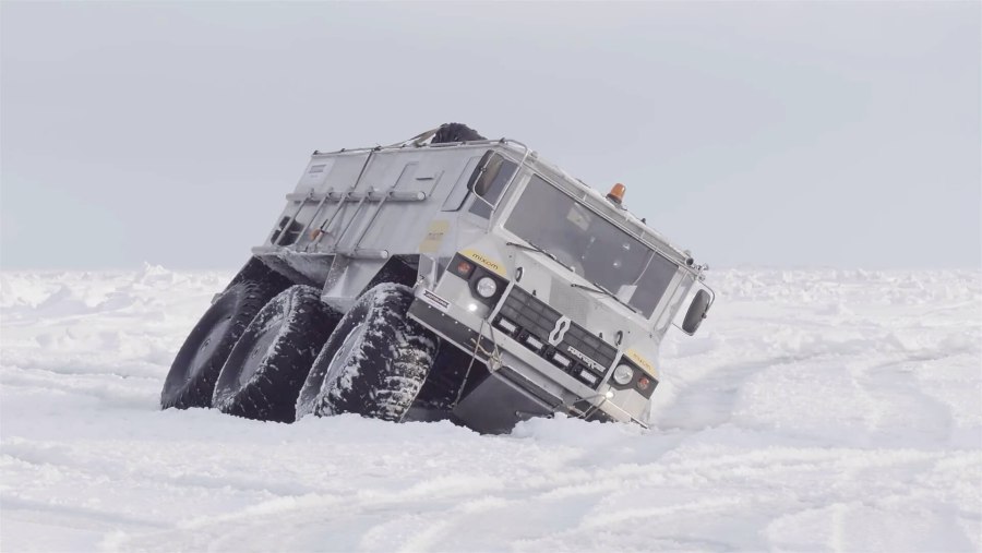 Вездеход Бурлак 8х8