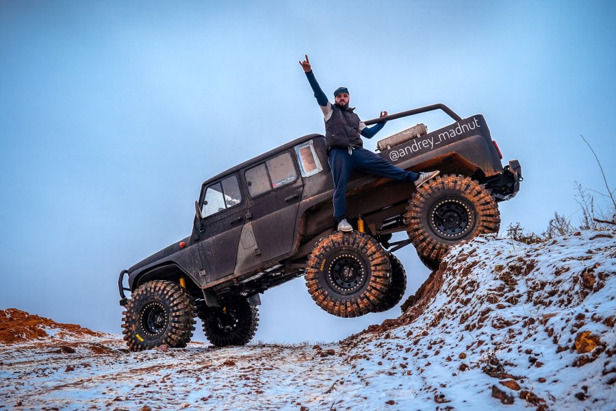 УАЗ Хантер 6×6