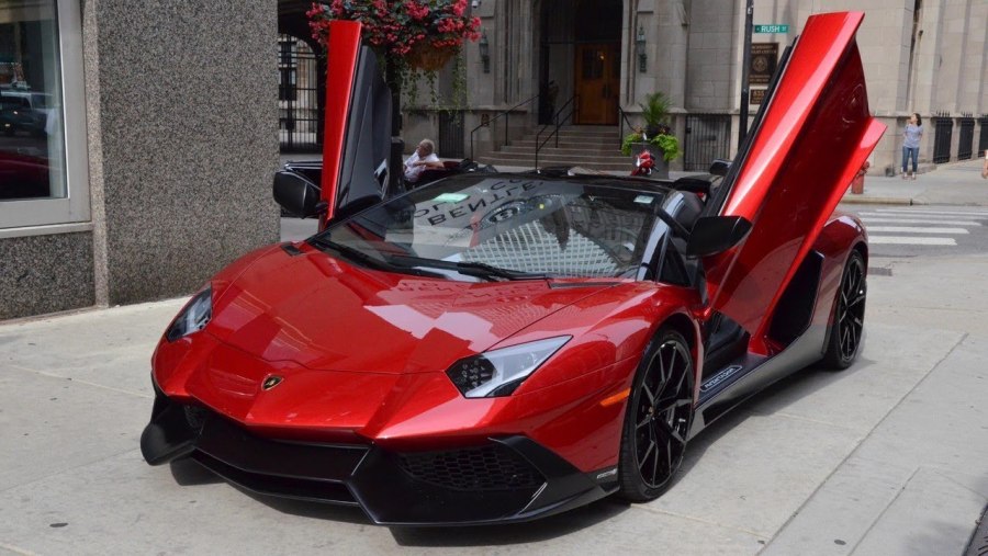 Lamborghini lp700 Roadster Red