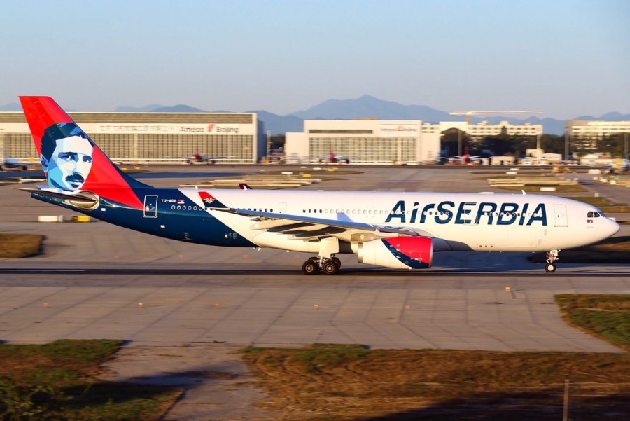 Airbus a319 Air Serbia