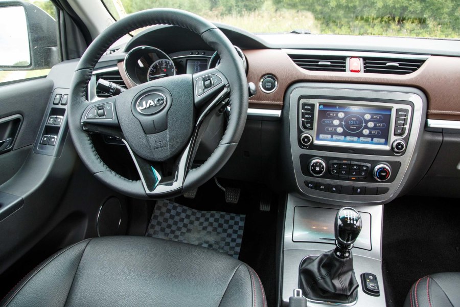 JAC t6 салон