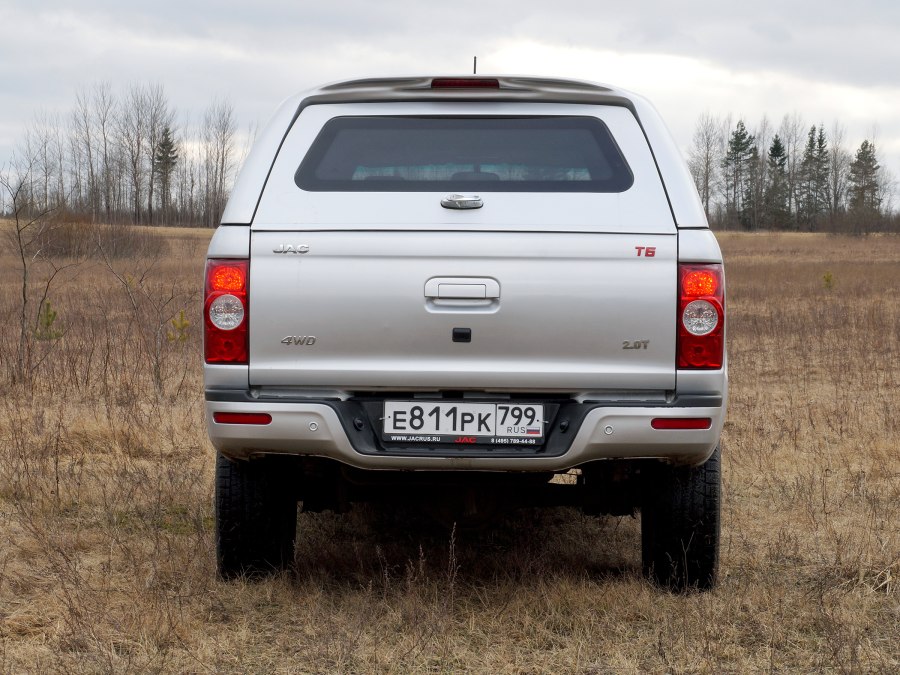 JAC t6 сзади