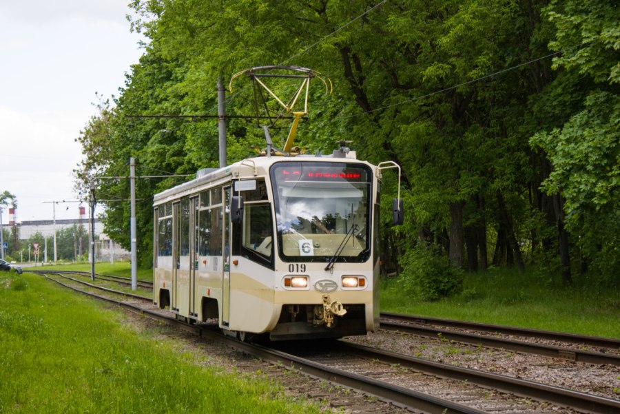 Трамвай 71-619кт