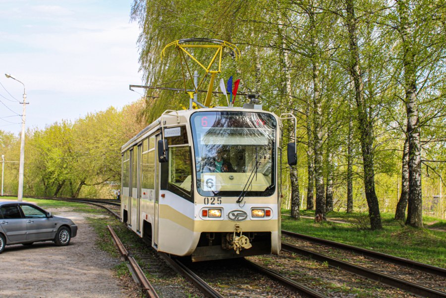 Трамвай 71-619кт