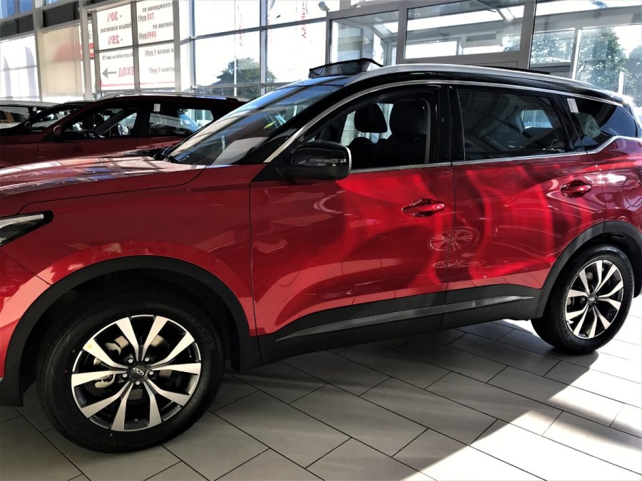 Chery Tiggo 7 Pro красно черная