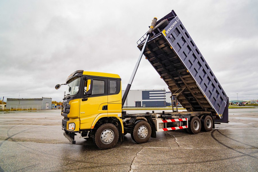 Самосвал Shacman x3000 8x4