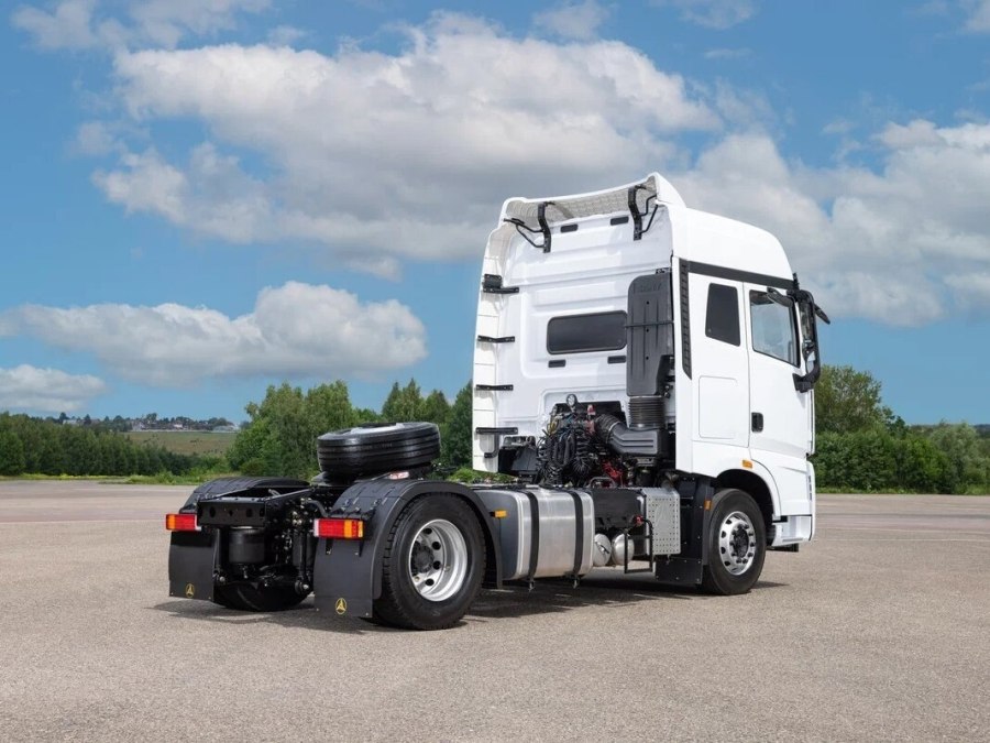 JMC тягач CNG 2020