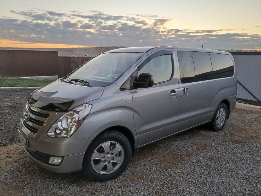 Hyundai Starex 23 год