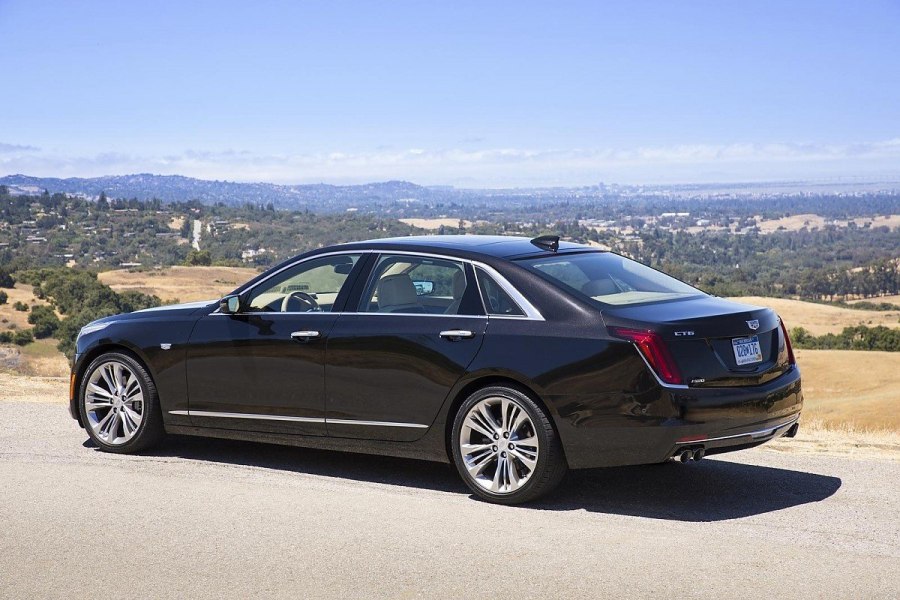 Cadillac седан ct6