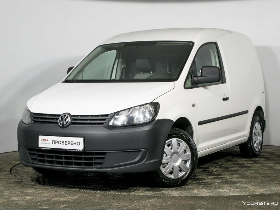 Фольксваген 2к Caddy 2013 года