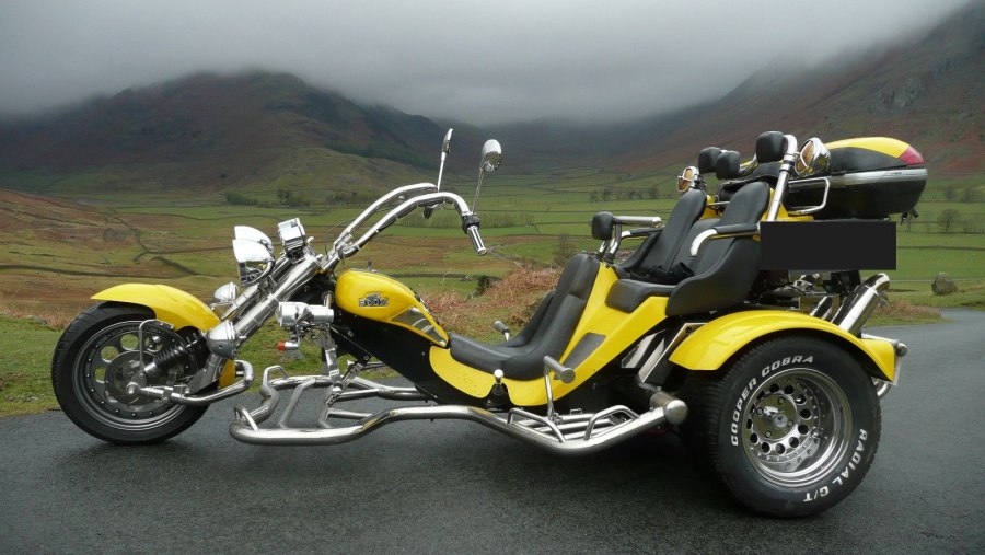 Boom Trikes Mustang желтый мотоцикл