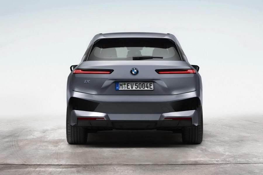 BMW IX 2022