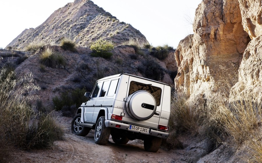 Мерседес Бенц g Offroad 2012