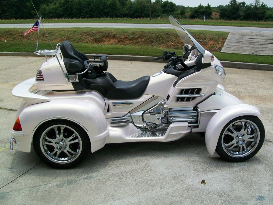 Honda Gold Wing трицикл