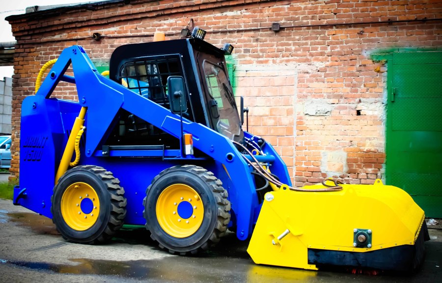 Мини погрузчик New Holland l160