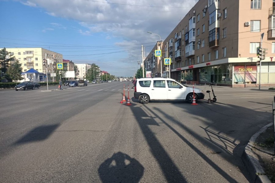Авария на Масленникова в Омске