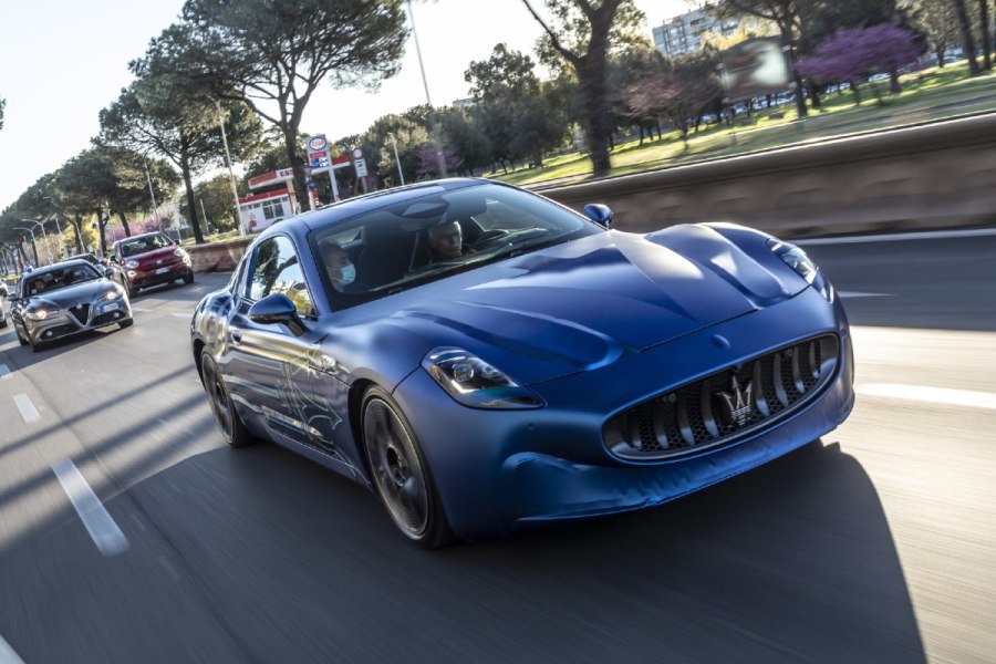 Мазерати GRANTURISMO 2022