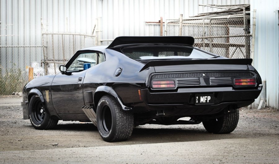 Ford Falcon XB v8 Interceptor