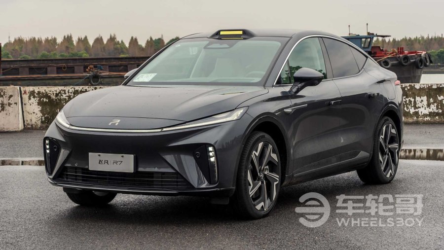 Кроссовер от Tesla