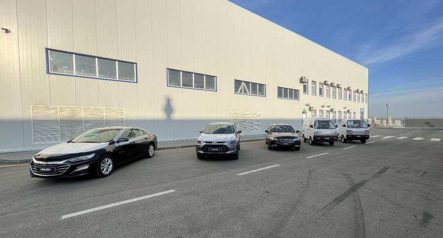 UZAUTO Motors машины