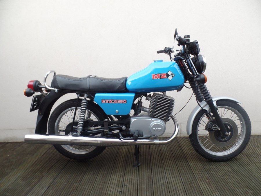 Мотоцикл МЦ 250