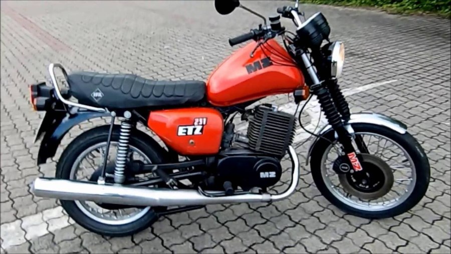 Мотоциклы ГДР MZ ETZ 250
