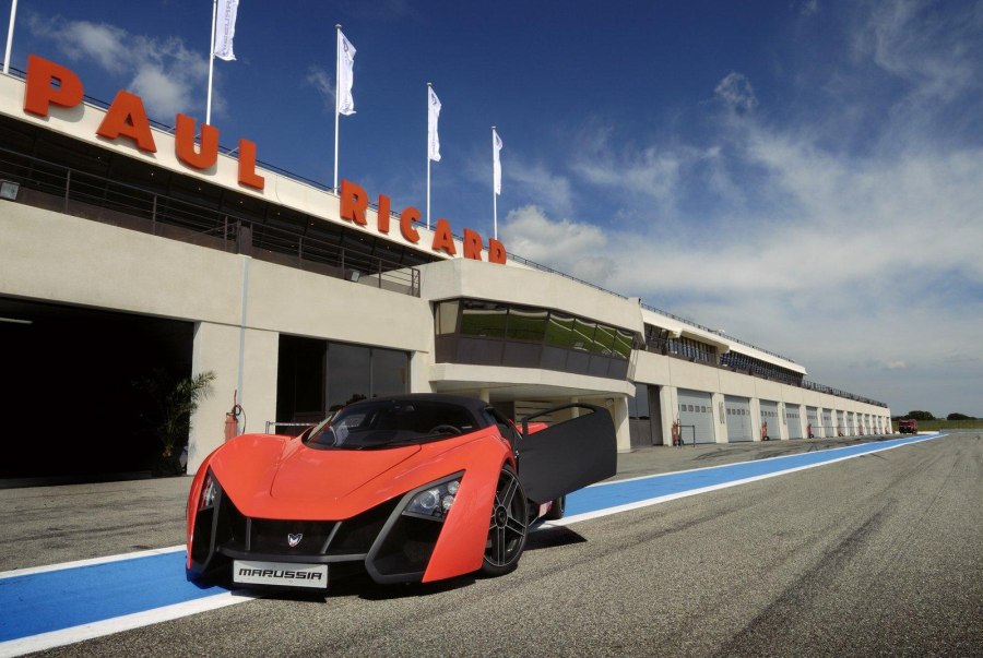 Marussia b1 b2