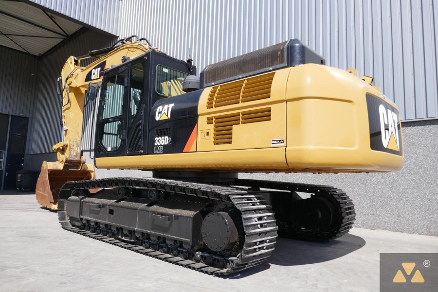 Экскаватор Caterpillar 336
