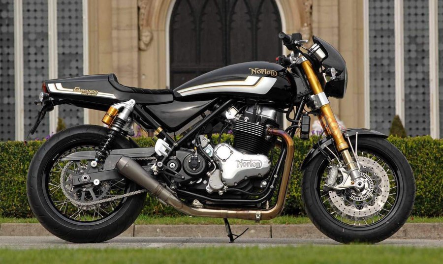 Norton Commando 961