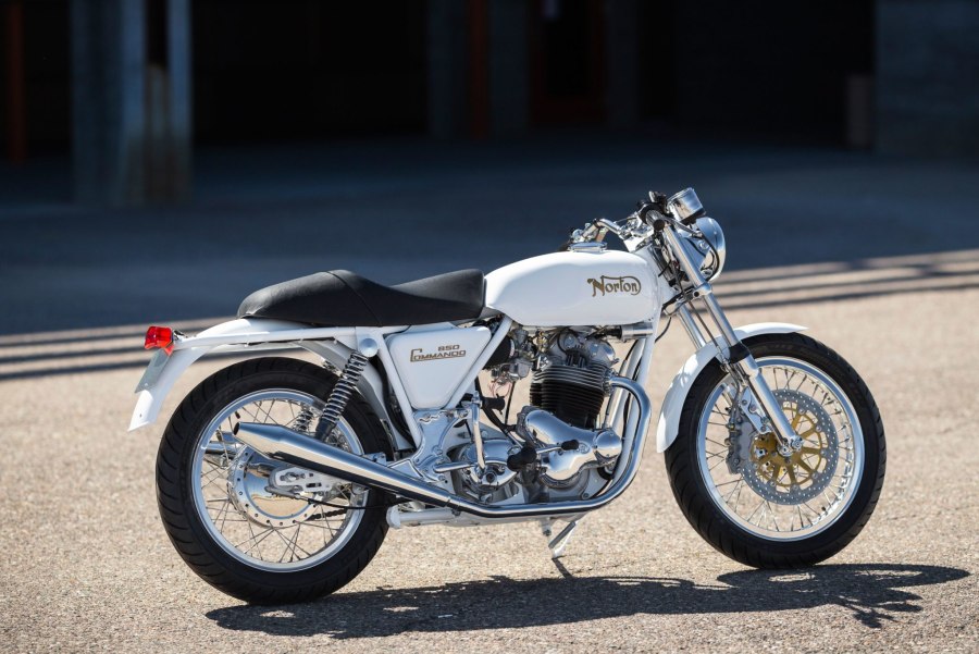 Norton Commando 1973