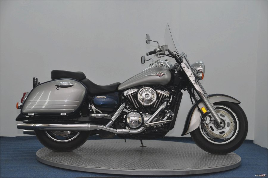 Kawasaki 1600 Nomad