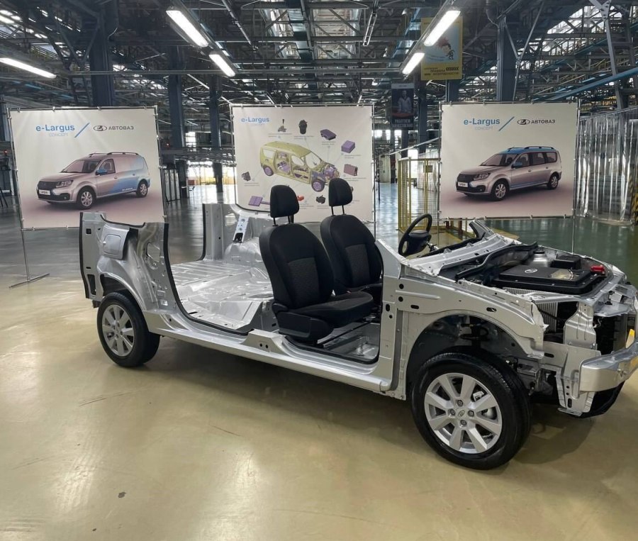 Электромобиль Лада e-largus2023